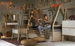 VOX Beistelltisch Spot | Akazie (zum Teil Nachbildung) / Weiß